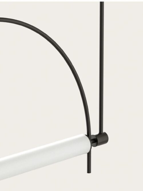 Lampa wisząca Aromas Arc 100 cm czarna