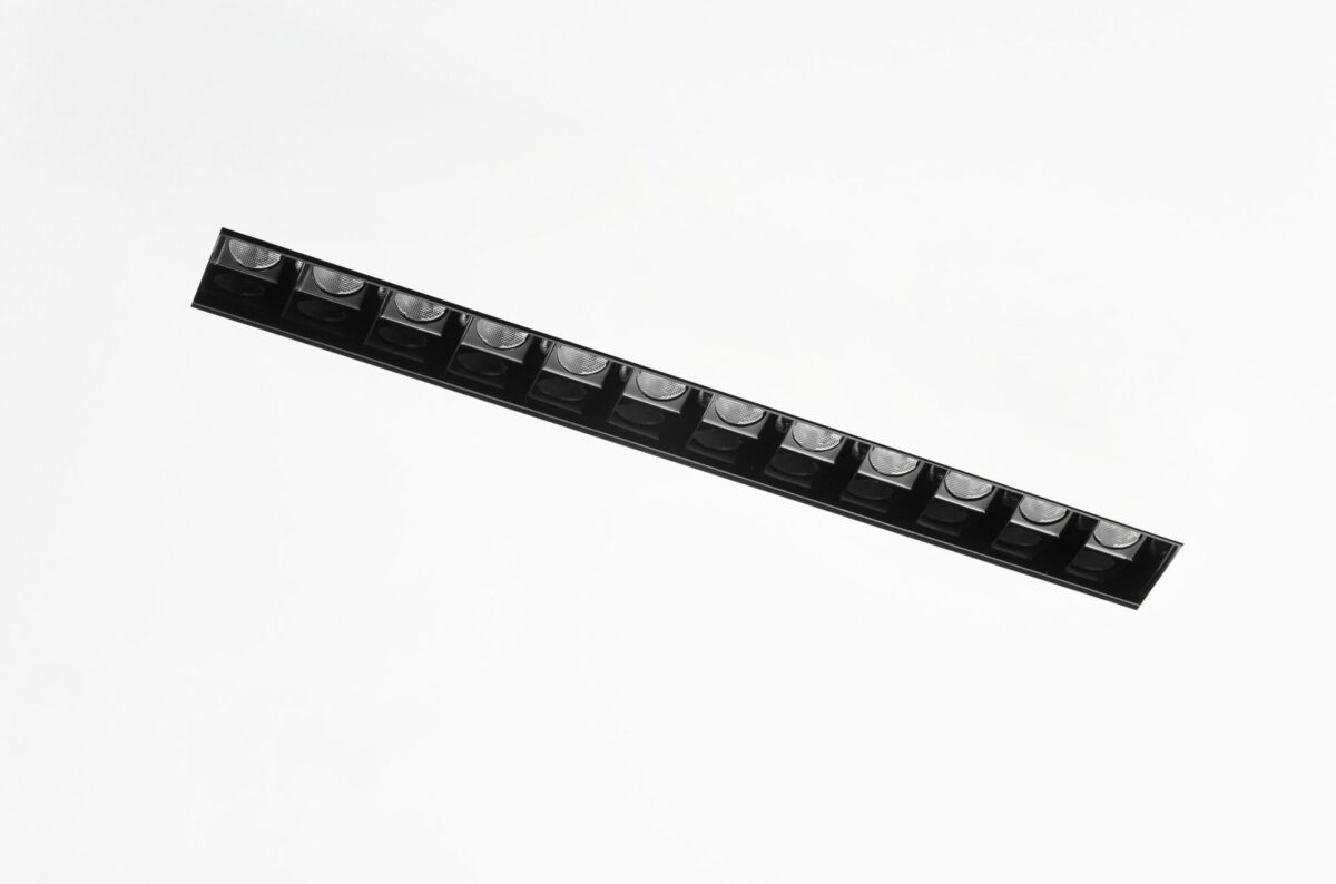 LABRA lampy wpuszczane SHIFT 12.1 WP Trimless On-Off