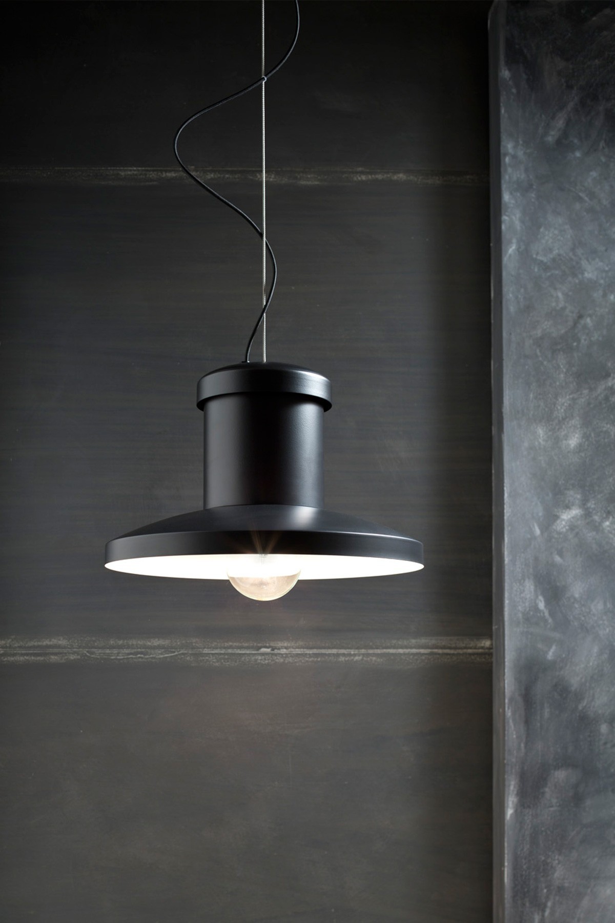 ZAVA Wisząca CHAPEAU żelazo led 23W